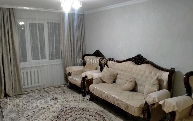 2-бөлмелі пәтер · 65 м² · 1/5 қабат, мкр 8, Гришина 70/1, бағасы: 18.5 млн ₸ в Актобе — фото 2