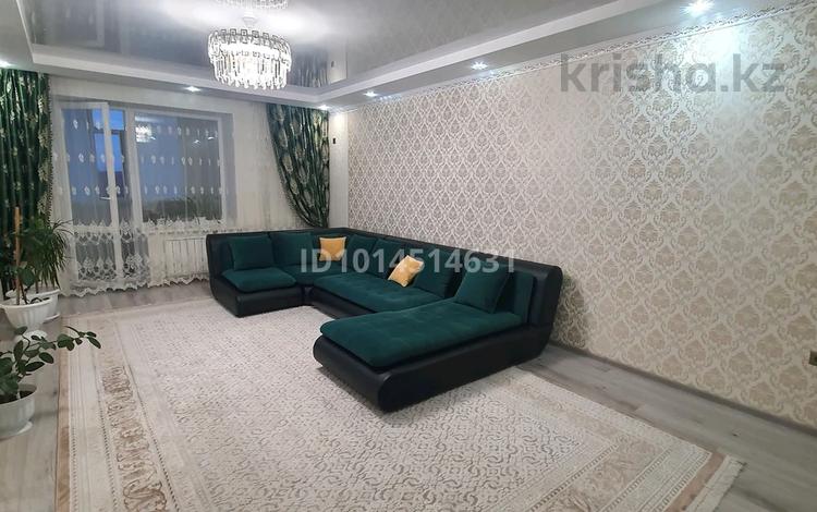 3-бөлмелі пәтер · 107 м² · 6/9 қабат, Қадыр Мырза-Әли ш/а., бағасы: 54 млн ₸ в Уральске, мкр Кадыра Мырза-Али — фото 2