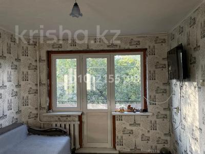 1-комнатная квартира · 31 м² · 3/5 этаж, Майкудук, 13й микрорайон 5 за 8 млн ₸ в Караганде, Алихана Бокейханова р-н