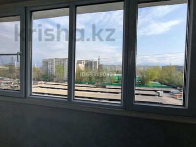 1-комнатная квартира · 43 м² · 6/10 этаж, мкр Аксай-1, Саина — Ташкентская сайна за 33 млн 〒 в Алматы, Ауэзовский р-н