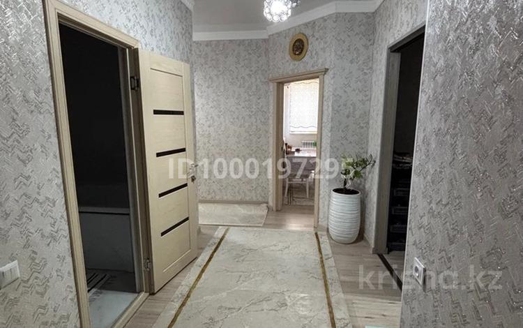 4-комнатная квартира · 116 м² · 1/3 этаж, 27-й мкр 32/1 за 40 млн ₸ в Актау — фото 2
