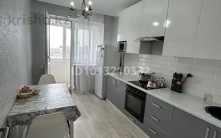 1-комнатная квартира · 38 м² · 16/22 этаж, Е-22 3 — E-51 за 27 млн ₸ в Астане, Нура р-н — фото 2