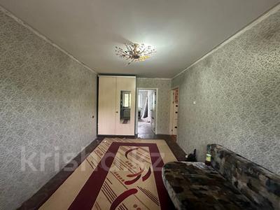 2-комнатная квартира, 43.8 м², 1/5 этаж, 7 микрорайон за 7 млн 〒 в Темиртау