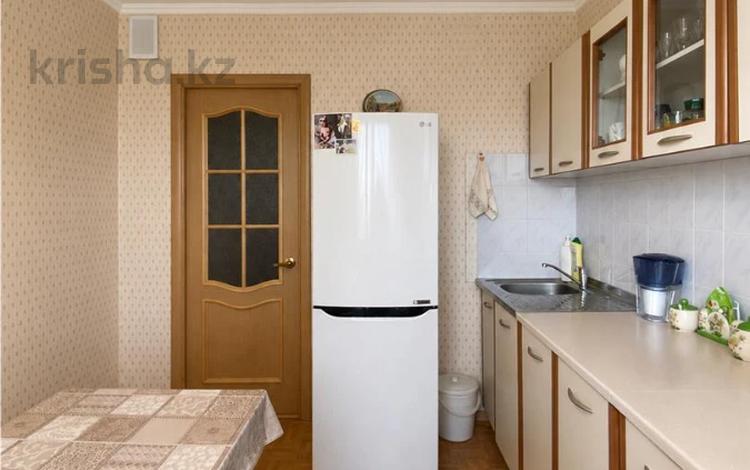 2-комнатная квартира · 50 м² · 5/5 этаж, ул. Есенберлина — И̲д̲е̲а̲л̲ь̲н̲а̲я̲ ̲2̲-̲к̲о̲м̲н̲а̲т̲н̲а̲я̲ ̲н̲а̲ ̲Е̲с̲е̲н̲б̲е̲р̲л̲и̲н̲а̲!̲ за 21.5 млн ₸ в Астане, Сарыарка р-н — фото 2