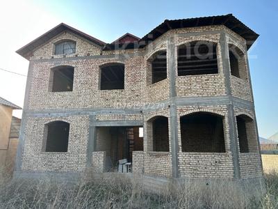 Жеке үй · 8 бөлме · 280 м² · 8 жүзд., Косбулак 13, бағасы: 57 млн ₸ в Шымкенте, Абайский р-н