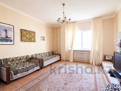 3-бөлмелі пәтер, 91.9 м², 6/15 қабат, Д. Кунаева 35/1, бағасы: 37 млн 〒 в Астане, Есильский р-н