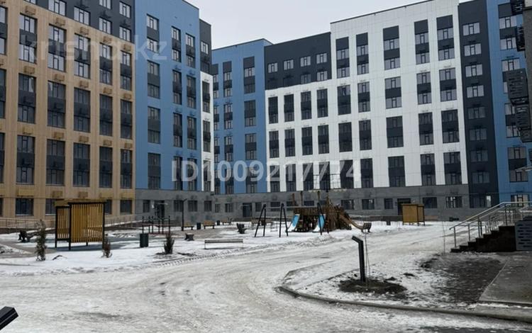 3-бөлмелі пәтер · 80 м² · 7/9 қабат, Султан Бейбарыс 437, бағасы: 34 млн ₸ в Атырау — фото 2