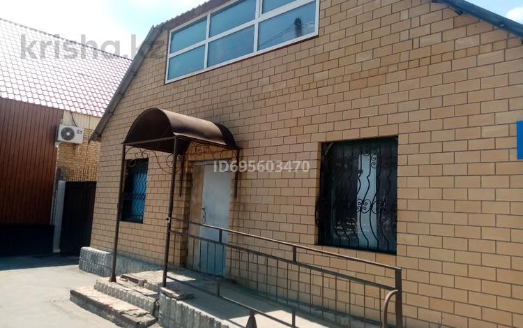 Свободное назначение, офисы, магазины и бутики, склады · 380 м² за 93.9 млн ₸ в Павлодаре — фото 2