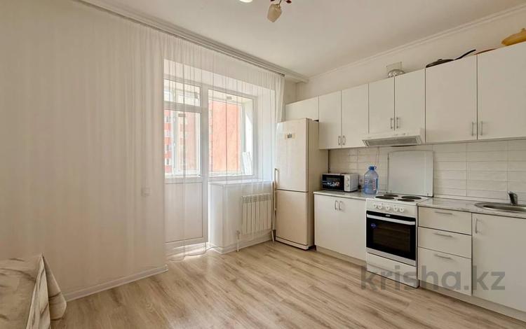 1-комнатная квартира · 37.7 м² · 7/11 этаж, Тауелсиздик 34/10 за 23.5 млн ₸ в Астане, Алматы р-н — фото 4