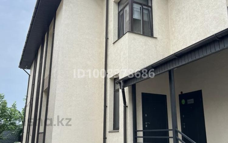 Отдельный дом · 8 комнат · 460 м² · 6 сот., мкр Горный Гигант 48 за 375 млн 〒 в Алматы, Медеуский р-н — фото 2