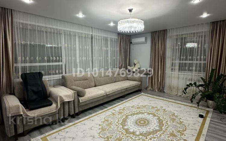 3-бөлмелі пәтер · 90 м² · 7/10 қабат, Утепова 34/7 — Утепова, бағасы: ~ 55.8 млн ₸ в Усть-Каменогорске — фото 2