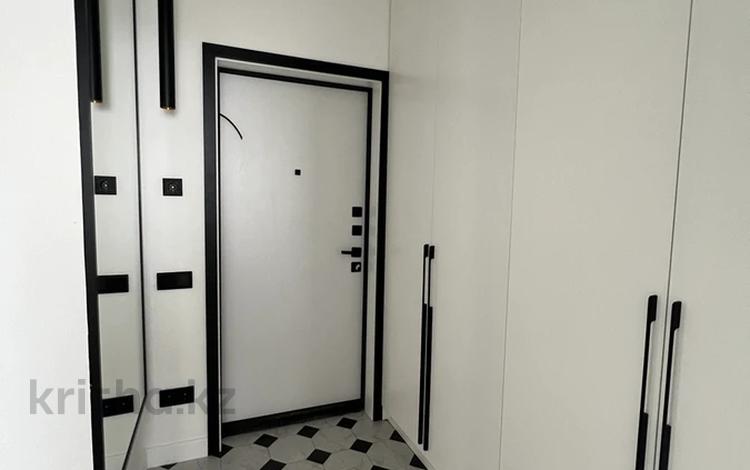 2-комнатная квартира · 56 м² · 11/13 этаж, Кармысова 84/2 за 82 млн ₸ в Алматы, Медеуский р-н — фото 2