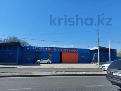 Свободное назначение, офисы, магазины и бутики, склады, медцентры и аптеки · 600 м² за 350 млн 〒 в Шымкенте, Каратауский р-н