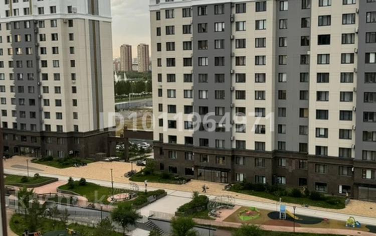 3-бөлмелі пәтер · 102 м² · 8/14 қабат, ул. Туркестан 28/2 — Бухар жырау, бағасы: 103 млн ₸ в Астане, Есильский р-н — фото 2