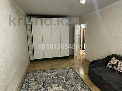 3-бөлмелі пәтер · 64 м² · 1/5 қабат, мкр Орбита-2 32, бағасы: 400 000 ₸ в Алматы, Бостандыкский р-н