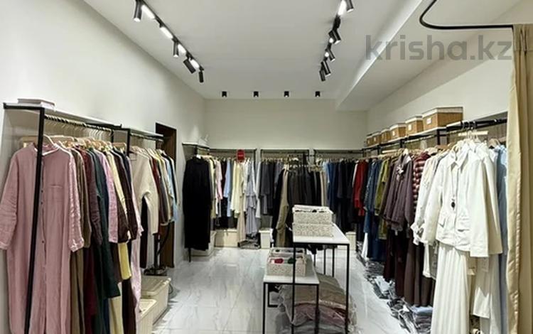 Еркін, кеңселер, дүкендер мен бутиктер · 39.5 м², бағасы: 35.5 млн ₸ в Астане — фото 2
