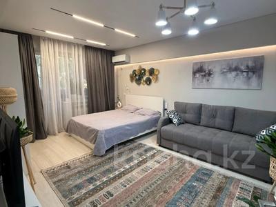 1-комнатная квартира · 35 м² · 5/5 этаж, Есенова за 33 млн ₸ в Алматы, Медеуский р-н