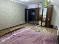 Жеке үй · 4 бөлме · 200 м² · 5 жүзд., мкр Атырау, Куспан молла 30 — На против мечети, бағасы: 50 млн ₸ — фото 7