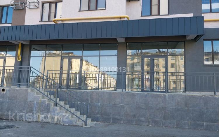 Свободное назначение, офисы, магазины и бутики, общепит, салоны красоты, фитнес и спорт, медцентры и аптеки, образование, развлечения, конференц-залы, кабинеты и рабочие места, студии · 350 м² за 700 000 〒 в Туркестане — фото 13