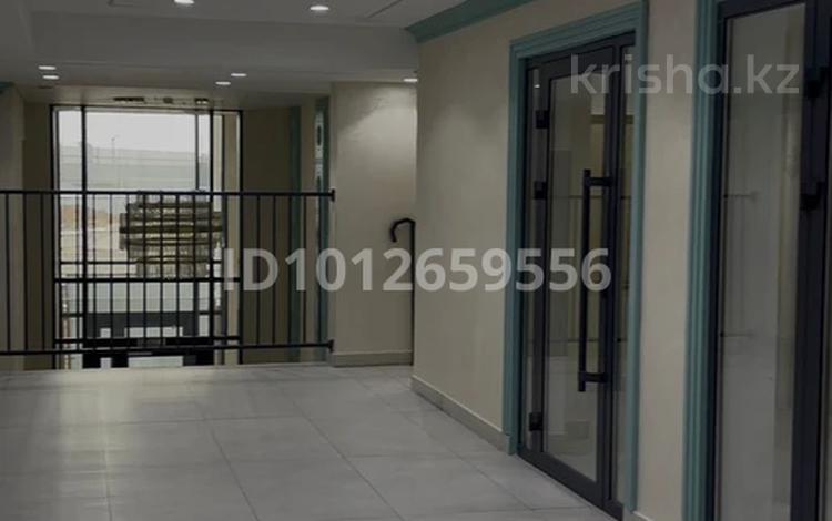 2-комнатная квартира · 52.4 м² · 9/12 этаж, Кабанбай батыр 63 за 39 млн ₸ в Астане, Есильский р-н — фото 2