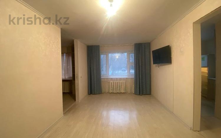 2-комнатная квартира, 46 м², 1/5 этаж, Момышулы