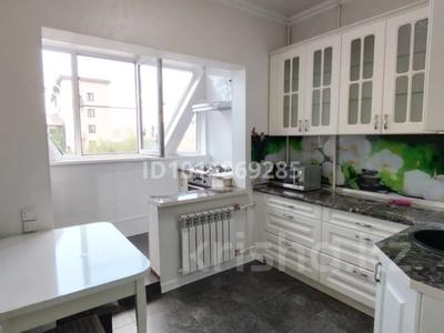 2-комнатная квартира · 56.4 м² · 3/9 этаж, мкр Аксай-4 70 за 39 млн ₸ в Алматы, Ауэзовский р-н