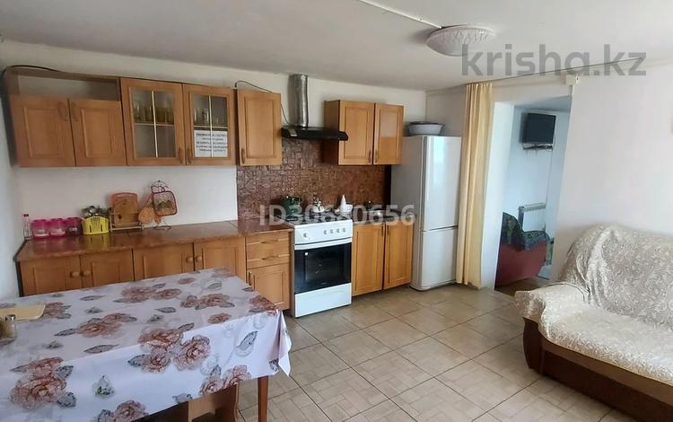 Дом · 1 комната · 32 м², Мкр коркем ул Акжайык 24 — Отель Айнаколь за 25 000 〒 в Бурабае — фото 37