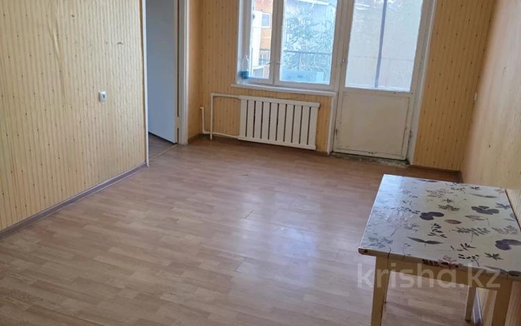 2-комнатная квартира · 44 м² · 5/5 этаж, 3микр 38 за 130 000 ₸ в Конаеве — фото 2