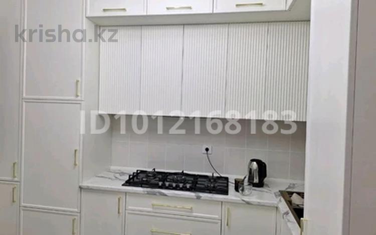 2-комнатная квартира · 71.2 м² · 3/5 этаж, ул. Шым Тас Жолы 10/1 10 за 25 млн 〒 в Туркестане — фото 2