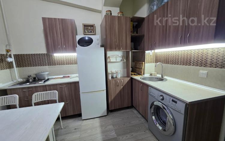 1-комнатная квартира · 33 м² · 5/6 этаж, мкр Айнабулак-2 за 22.3 млн ₸ в Алматы, Жетысуский р-н — фото 2