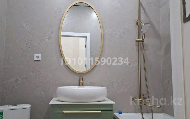 2-комнатная квартира · 40.2 м² · 8/12 этаж, Байтұрсынұлы 61 — Возле НУРЛЫ ЖОЛ за 23 млн ₸ в Астане, Сарайшык р-н — фото 2