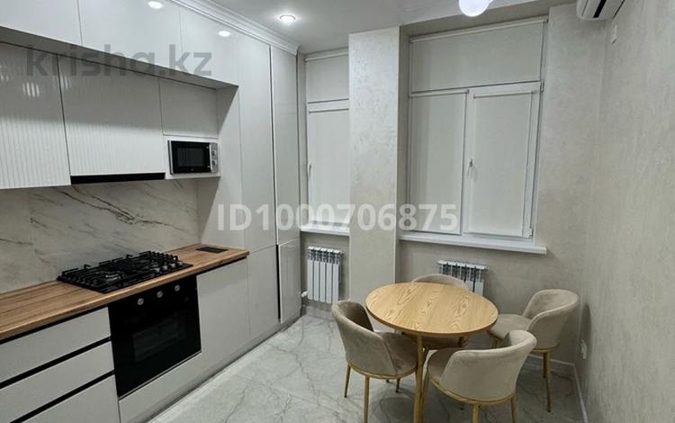 2-комнатная квартира · 42 м² · 3/5 этаж, мкр Самал, Мкрн Самал за 23 млн ₸ в Атырау — фото 2
