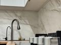 2-комнатная квартира · 42 м² · 3/5 этаж, мкр Самал, Мкрн Самал за 23 млн ₸ в Атырау — фото 3