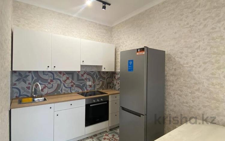 2-комнатная квартира · 38 м² · 10/10 этаж, Улы Дала 33/1 — Бухар Жырау за 200 000 ₸ в Астане, Нура р-н — фото 18