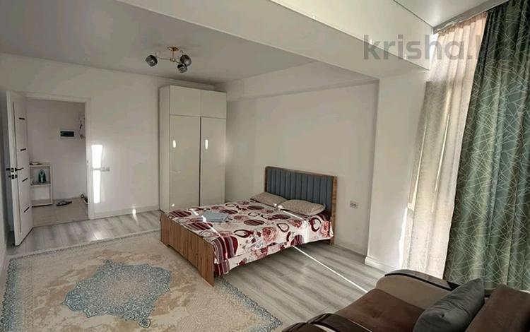 1-бөлмелі пәтер · 52 м² · 4/5 қабат, Абылай хана, бағасы: 18 000 ₸ в Каскелене — фото 2