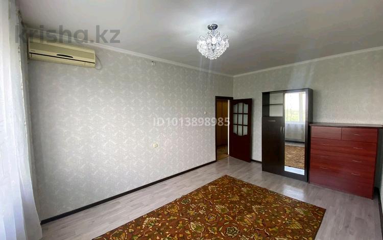 2-комнатная квартира · 60 м² · 6/9 этаж, мкр Жетысу-1 — Момышулы Улыкбек за 280 000 ₸ в Алматы, Ауэзовский р-н — фото 11