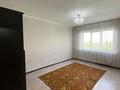 2-комнатная квартира · 60 м² · 6/9 этаж, мкр Жетысу-1 — Момышулы Улыкбек за 280 000 ₸ в Алматы, Ауэзовский р-н — фото 2