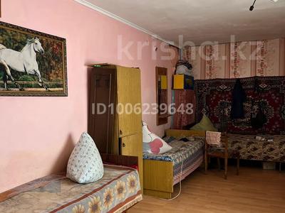 2 комнаты · 30 м² · 1/2 этаж, 7- ая солнечная 2 — Улица Достык за 2 000 ₸ в Костанае