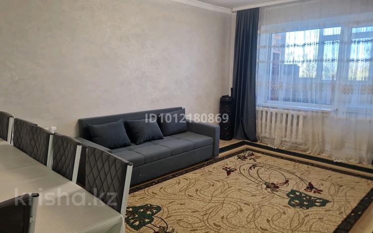 2-комнатная квартира · 54 м² · 4/5 этаж, Жанаконыс 1 за 9.8 млн 〒 в Актобе, жилой массив Жанаконыс — фото 2