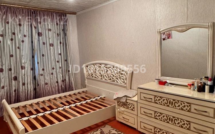2-комнатная квартира · 45 м² · 5/5 этаж, мкр Салтанат 6 — Возле 125 школы за 10.5 млн ₸ в Таразе — фото 2