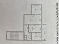 3-бөлмелі пәтер · 56 м² · 4/5 қабат, Привокзальный 3а 15а, бағасы: 19 млн ₸ в Атырау, мкр Привокзальный-3А