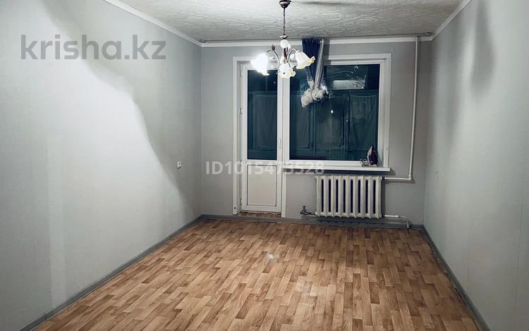 2-комнатная квартира · 45 м² · 4/5 этаж, мкр Строитель 155 за 12.6 млн ₸ в Уральске — фото 2