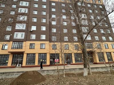 2-комнатная квартира · 86.1 м² · 6/10 этаж, Абулхаир хана за 26 млн 〒 в Уральске