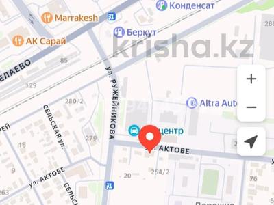 Жер телімі · 13 сотық, Қонаев ш/а., Актобе 254 — Напротив Дафцентр, бағасы: 28 млн ₸ в Уральске, мкр Кунаева