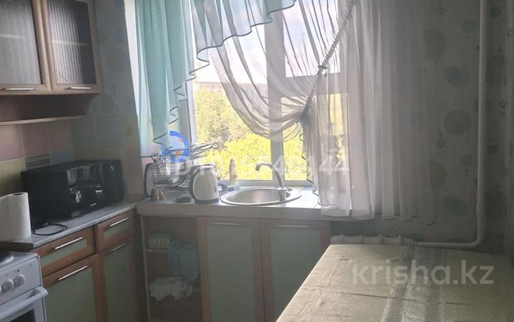 3-бөлмелі пәтер · 59 м² · 3/5 қабат, Севастопольская 16 — Рядом магазин Экспресс, бағасы: 150 000 ₸ в Семее — фото 2