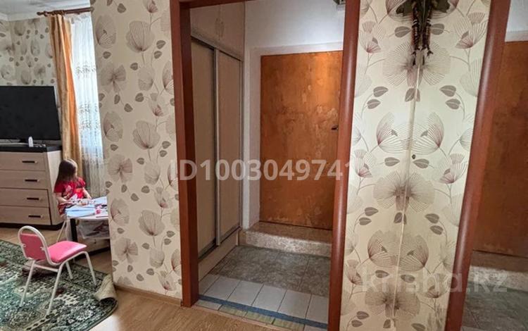 Отдельный дом · 7 комнат · 160 м² · 5 сот., мкр Омега, Ивана Зрелова 35 — Пересечение Молдашева и украинская за 28 млн 〒 в Уральске — фото 2