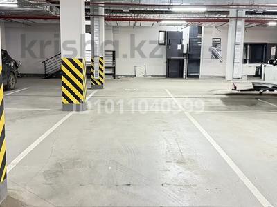 Паркинг · 18 м² · мкр Сары Арка, Кулманова 35 — Площади за 40 000 〒 в Атырау