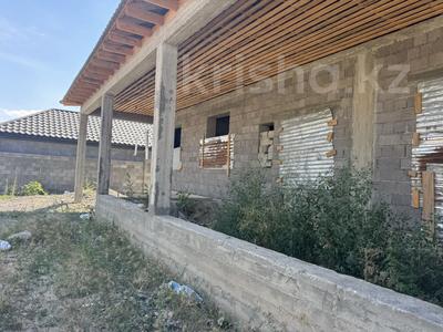 Жеке үй · 4 бөлме · 280 м² · 10 жүзд., Жастар, бағасы: 56 млн ₸ в Талдыкоргане