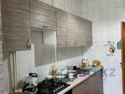 2-комнатная квартира, 52 м², 4/5 этаж, мкр Тастак-3, Аносова — мкр №5 за 31 млн 〒 в Алматы, Алмалинский р-н