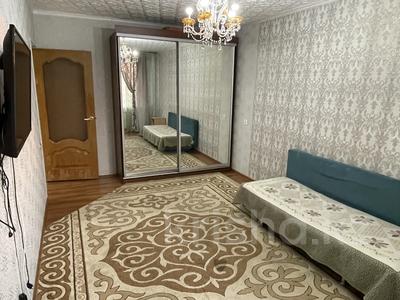 2-комнатная квартира · 54.4 м² · 4/5 этаж, мкр 8, Алии Молдагулова 40 за 16.5 млн ₸ в Актобе
